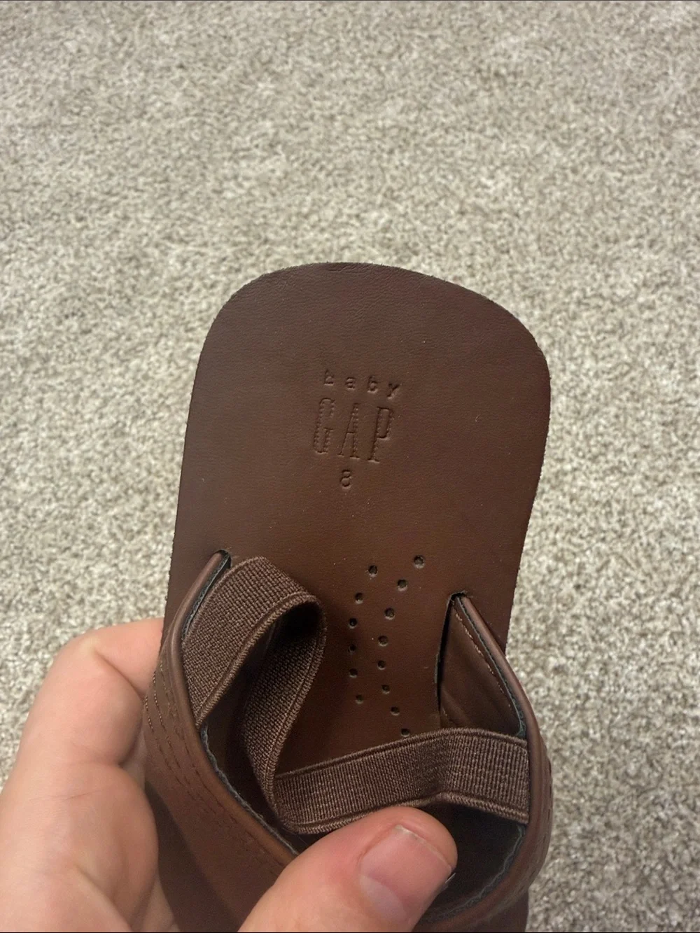 Baby gap size 8 flip flops